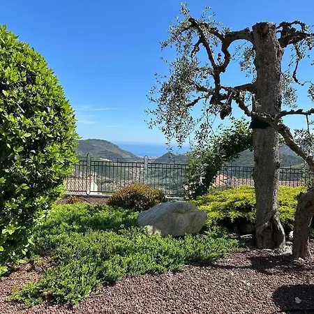Borgo Dei Fiori - Sea & Pool Apartment
