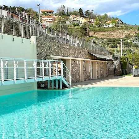 Borgo Dei Fiori - Sea & Pool Magliolo