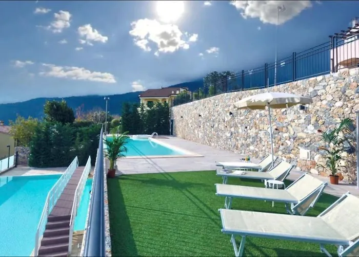 Borgo Dei Fiori - Sea & Pool Lejlighed *