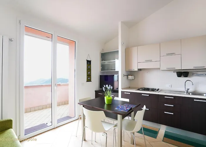 Borgo Dei Fiori - Sea & Pool Apartment *